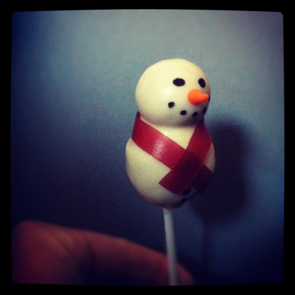 snowman cake pop