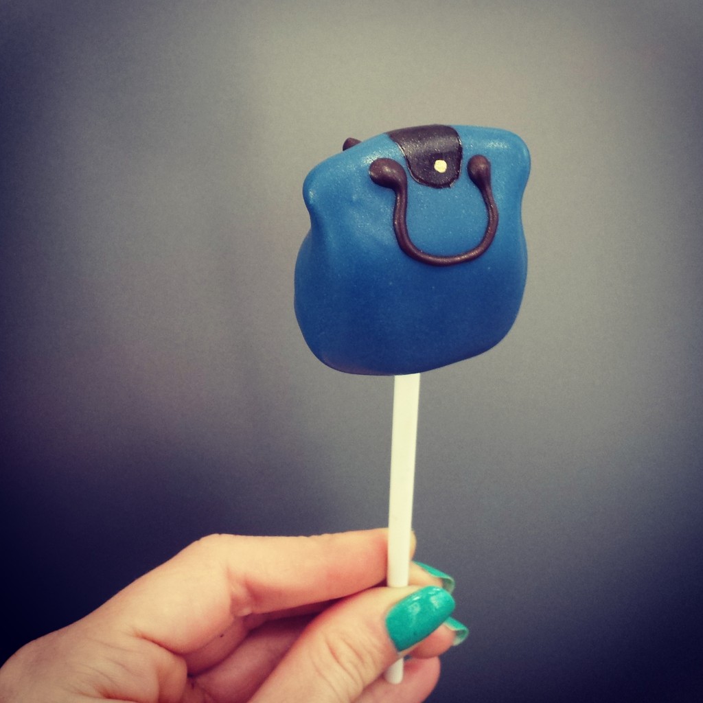 Longchamp handbag cake pop